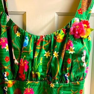 Enchanted Tiki Room Dress XL in perfect condition! This dress is gorgeous!